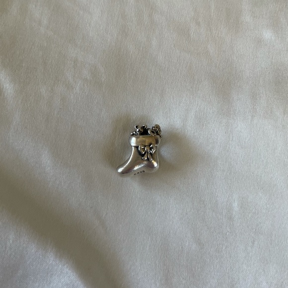 Pandora charm - Picture 1 of 1